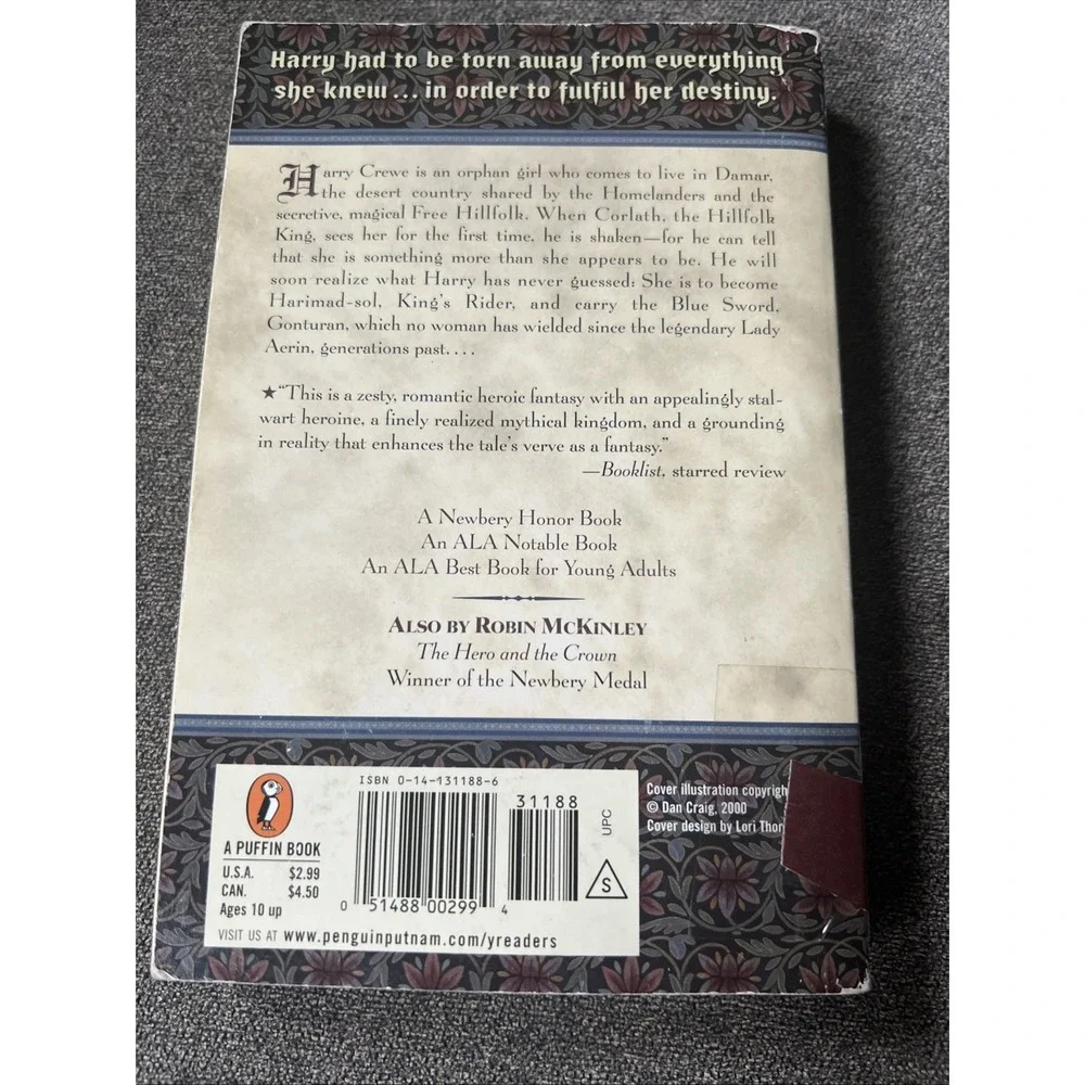 The Blue Sword by Robin McKinley Newbury Honor Book Fantasy Fiction Paperback